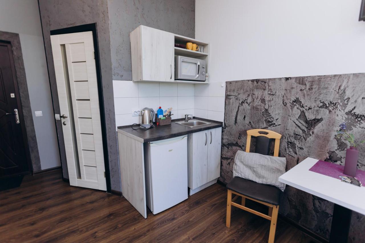 Нові Apartments Біля Жд Вокзалу Ιβανό-Φρανκίβσκ Εξωτερικό φωτογραφία