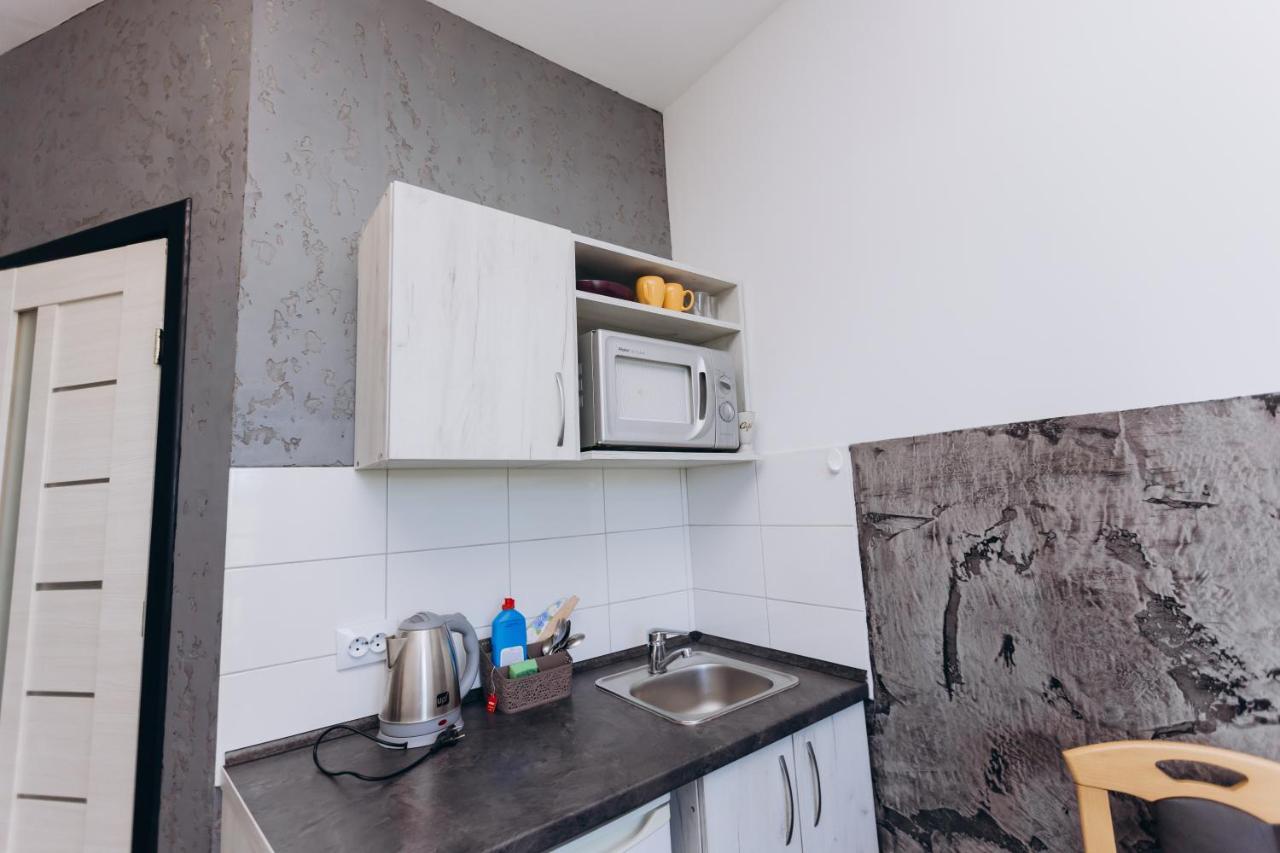 Нові Apartments Біля Жд Вокзалу Ιβανό-Φρανκίβσκ Εξωτερικό φωτογραφία